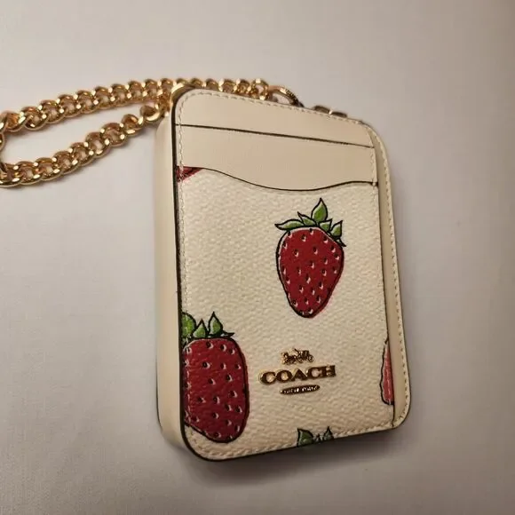 NWT COACH CAR32 STRAWBERRY PRINT ID BADGE Zip Card WALLET - Picture 3 of 7
